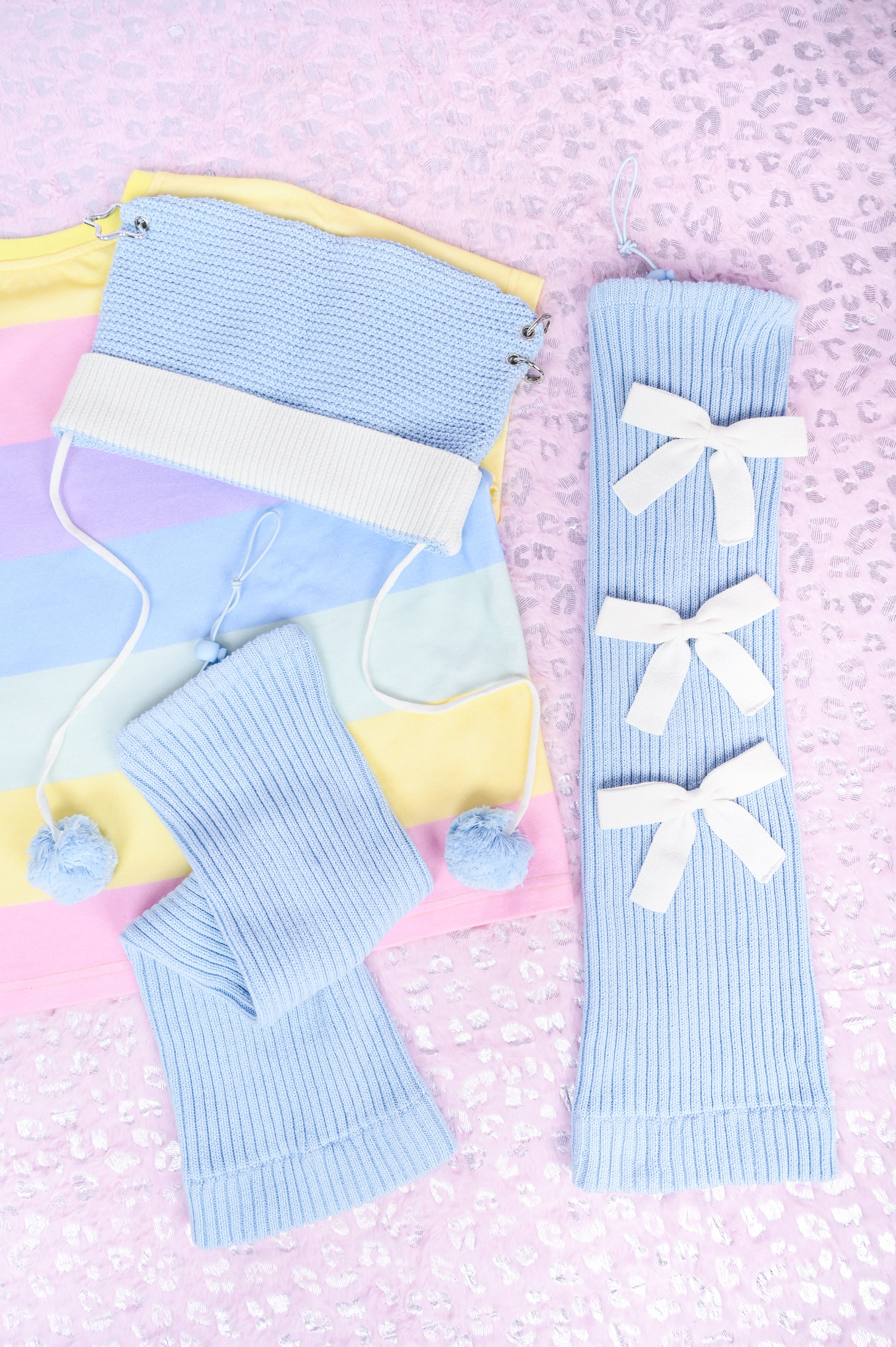 Rogue Ribbon Leg Warmers - Blue/White